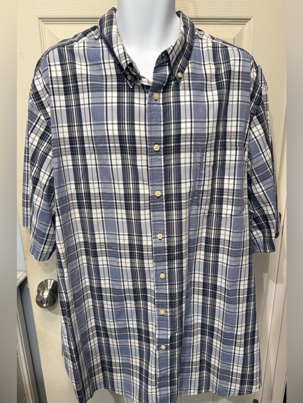 George Men's Short-Sleeve Plaid Button-Down Shirt — Blue & White